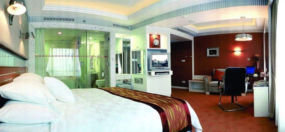Yinhe Dynasty Hotel เฉิงตู ภายนอก รูปภาพ